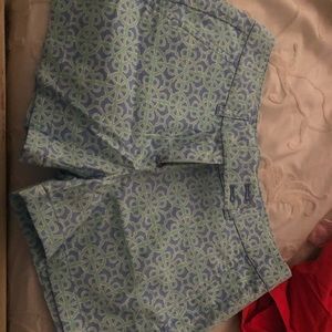 Vineyard Vines shorts